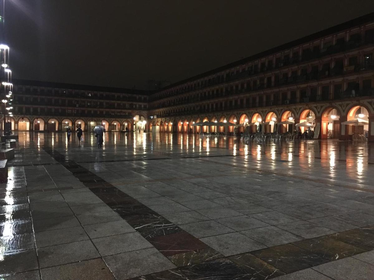 Apartamento Plaza De La Corredera Кордова Экстерьер фото